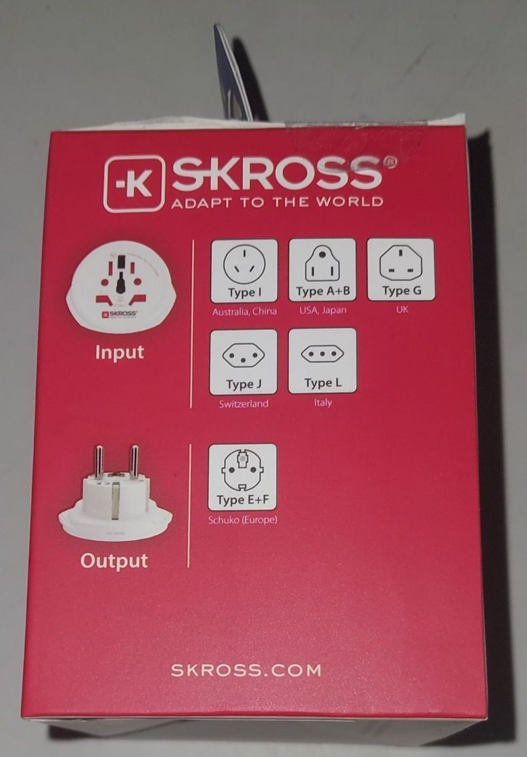 Переходник сетевий універсальний Skross World to Europe 1.500211E