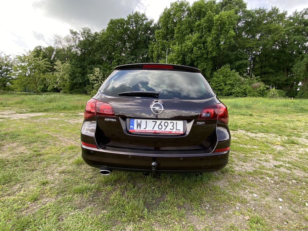 Opla Astrę J silnik: 2.0 CDTI