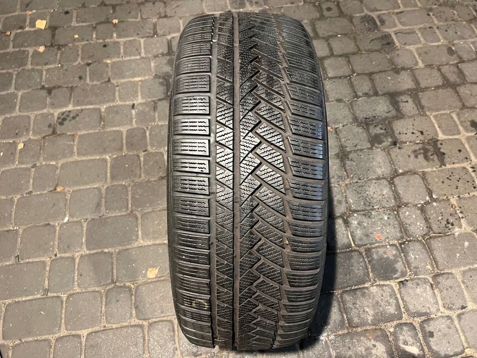 Opona Continental WinterContact TS 850P -255/45/20