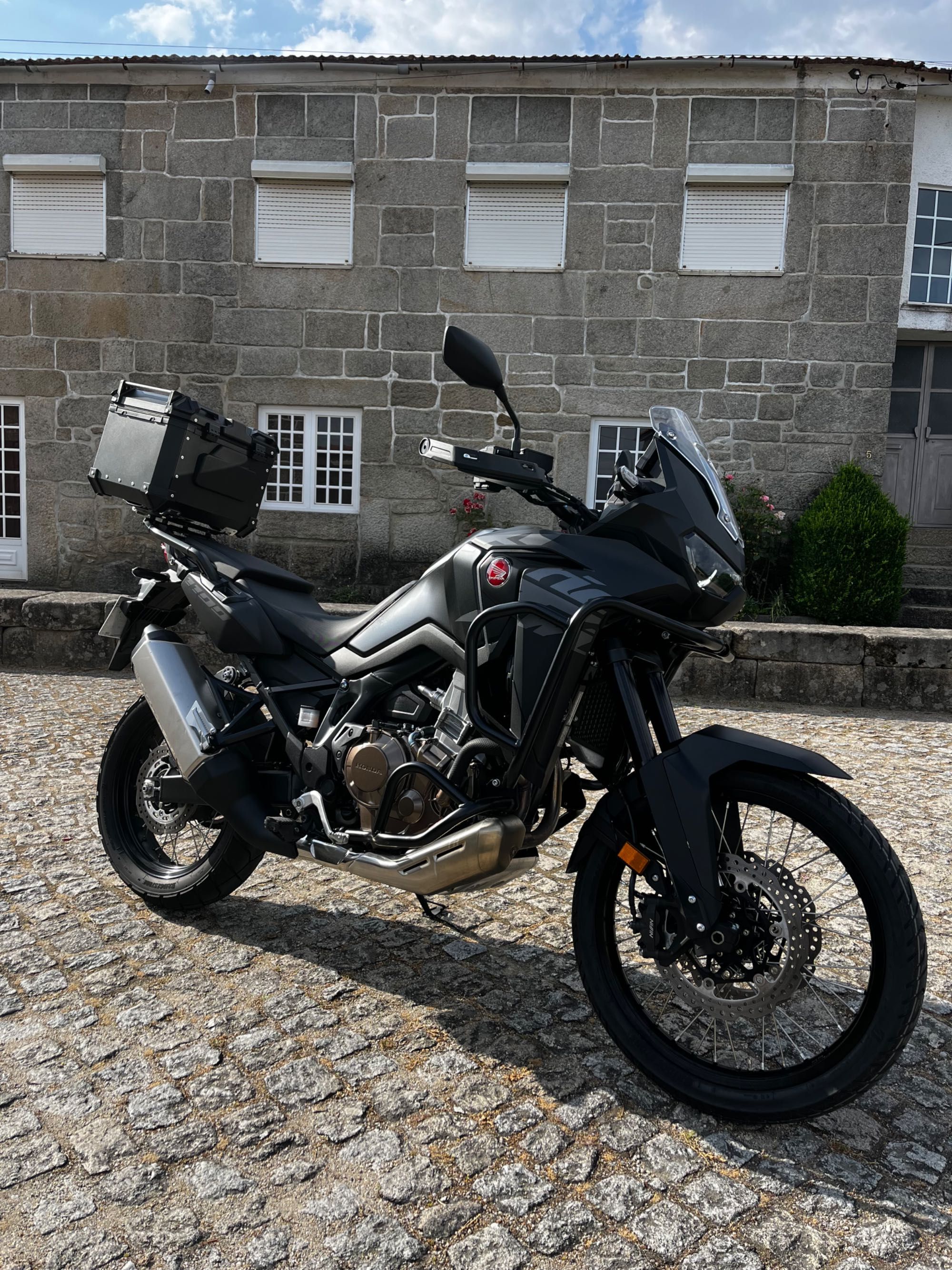 África Twin 1100