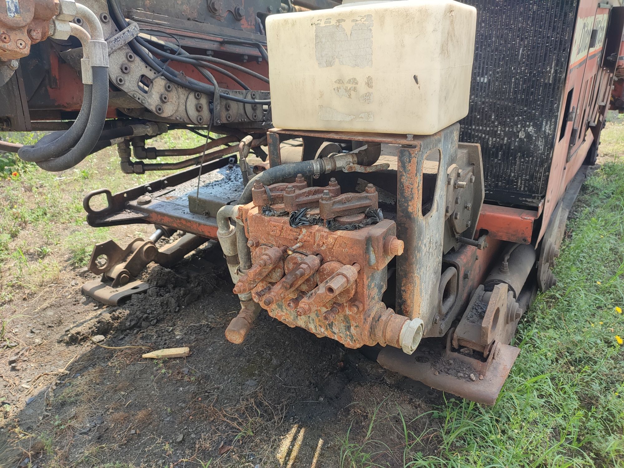 Продам бурильную установку Dich wich JT4020