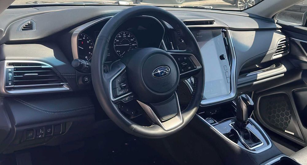 Subaru Outback      2021