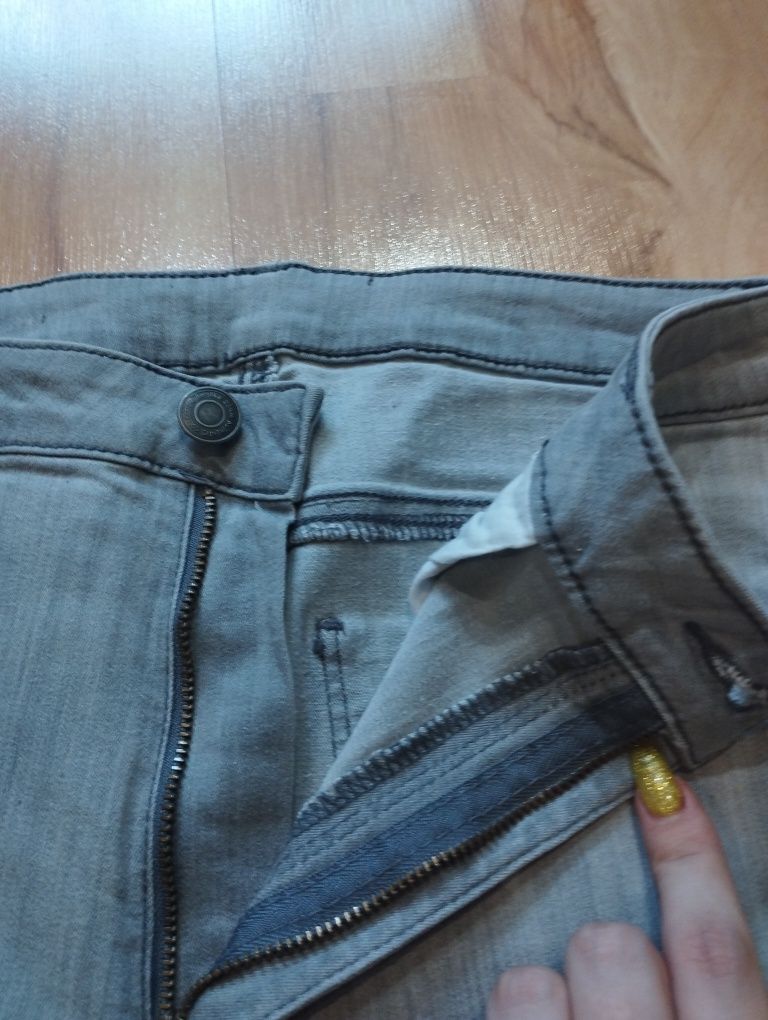Szare spodnie skinny jeansy dżinsy wąskie z wysokim stanem