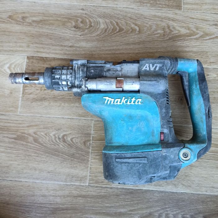 Części do MAKITA HR4511C Młot udarowo obrotowy 1350W na 110V na części