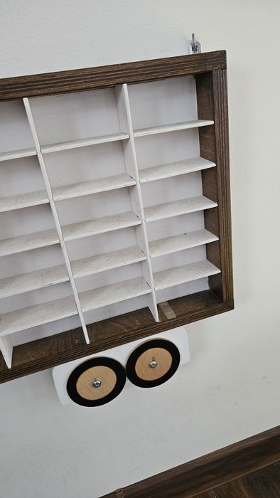 Półka szafka regał- ciężarówka dla hot wheels