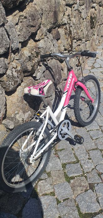 Bicicletas de criança, semi-novas