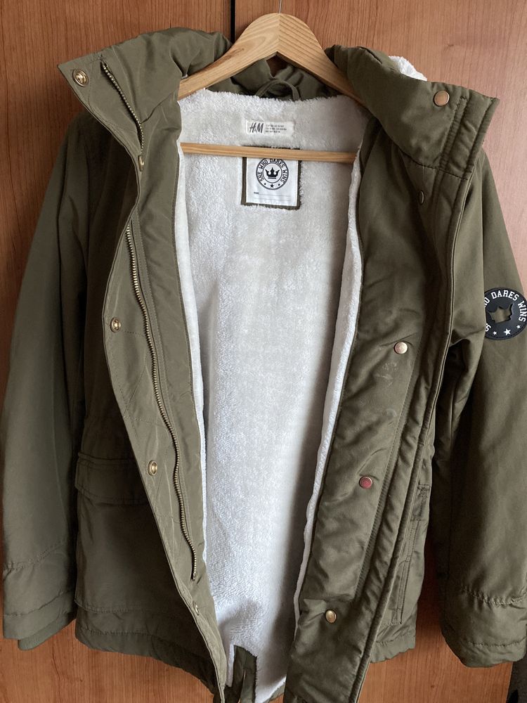 Casaco H&M com capuz
