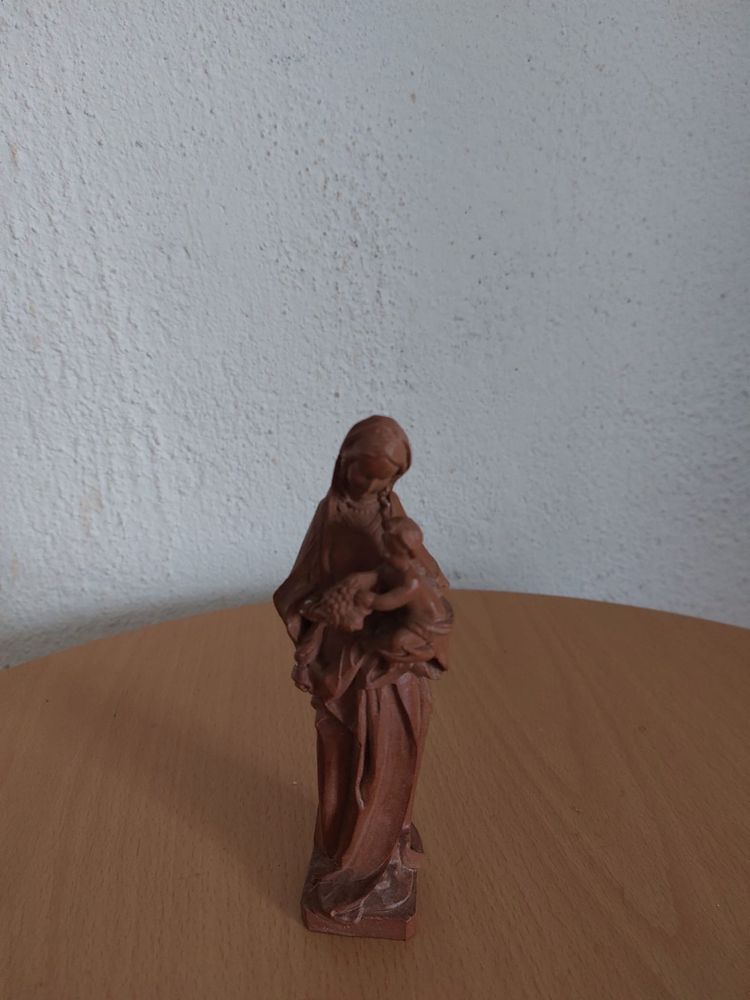 Figurka z drewna