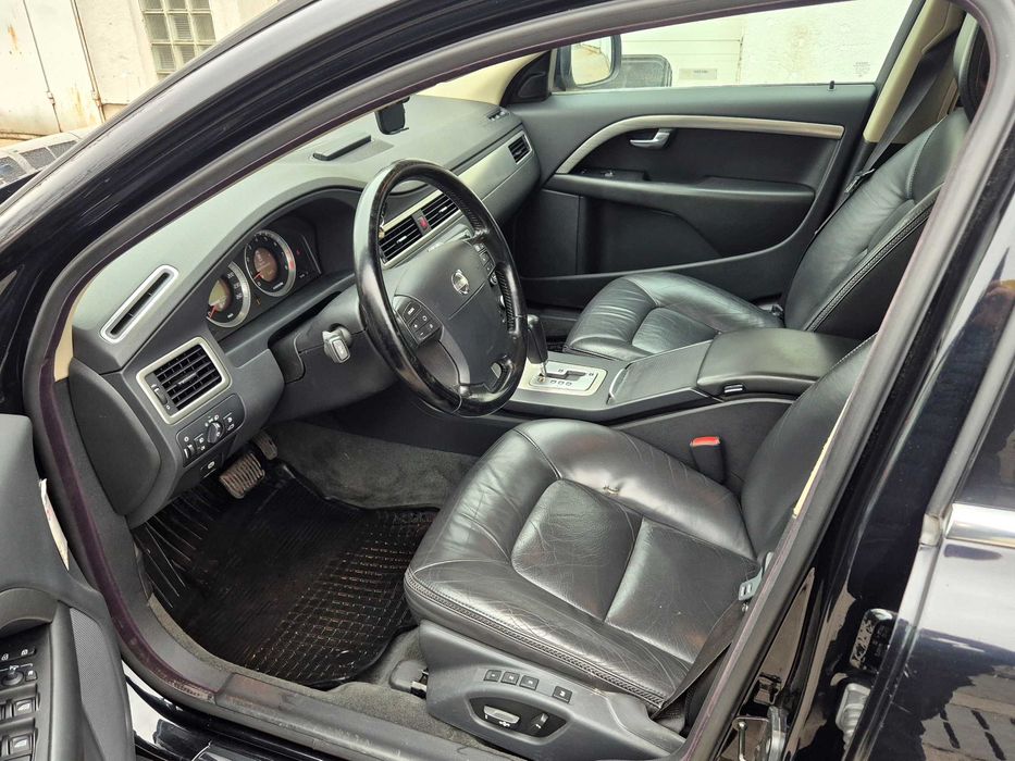 Zadbane Volvo XC70 3.2 AWD - oferta prywatna