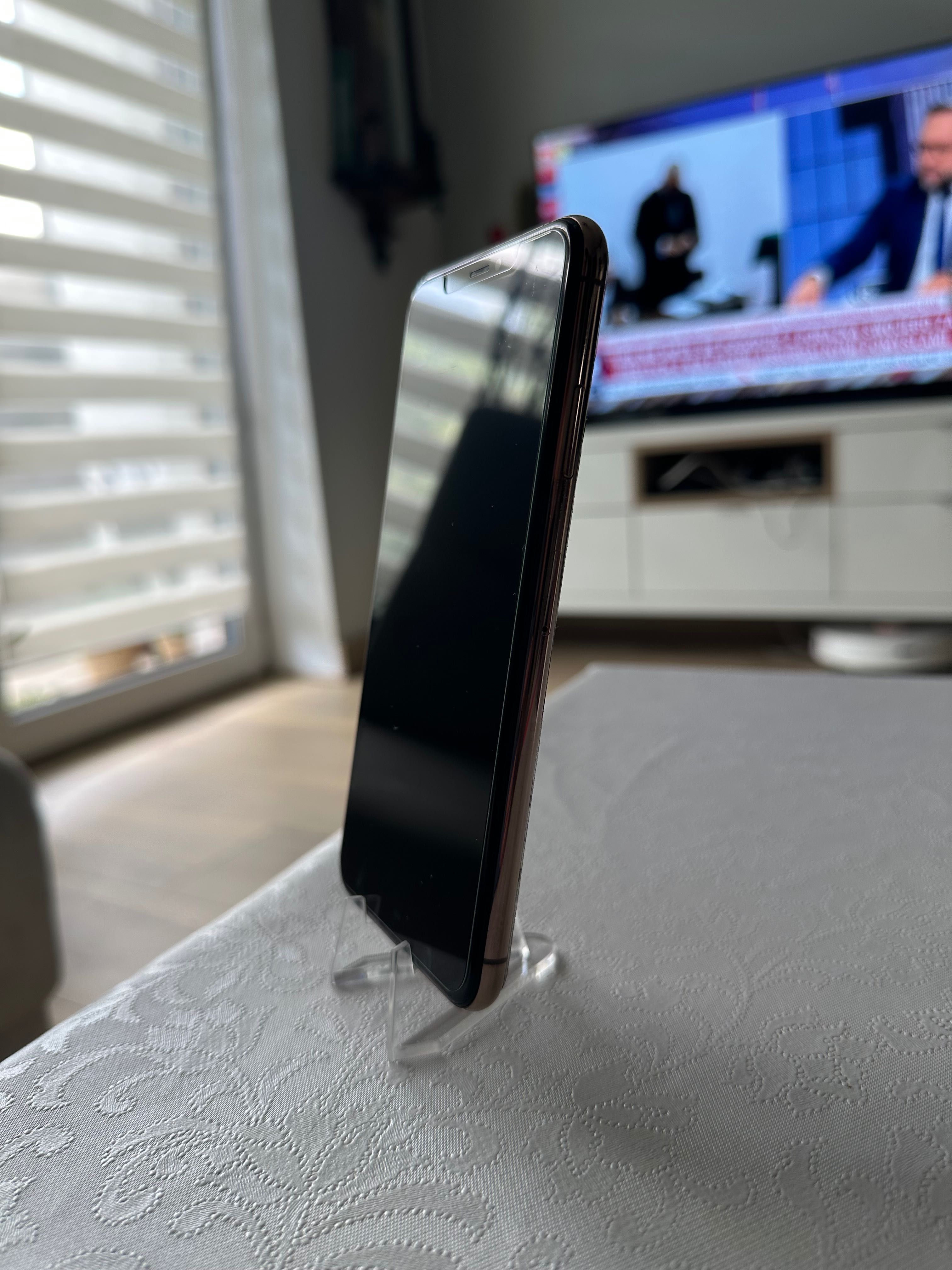 iPhone XS MAX 64 GB, w 100 % sprawny