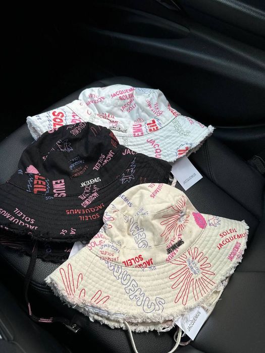 JACQUEMUS
Дуже стильова панама