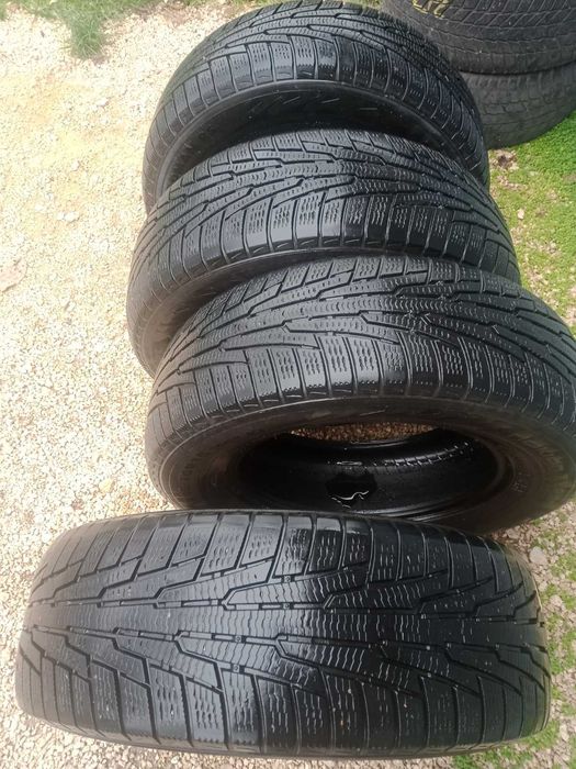 Зимние шины Nokian Nordman RS2 205/70 R15
