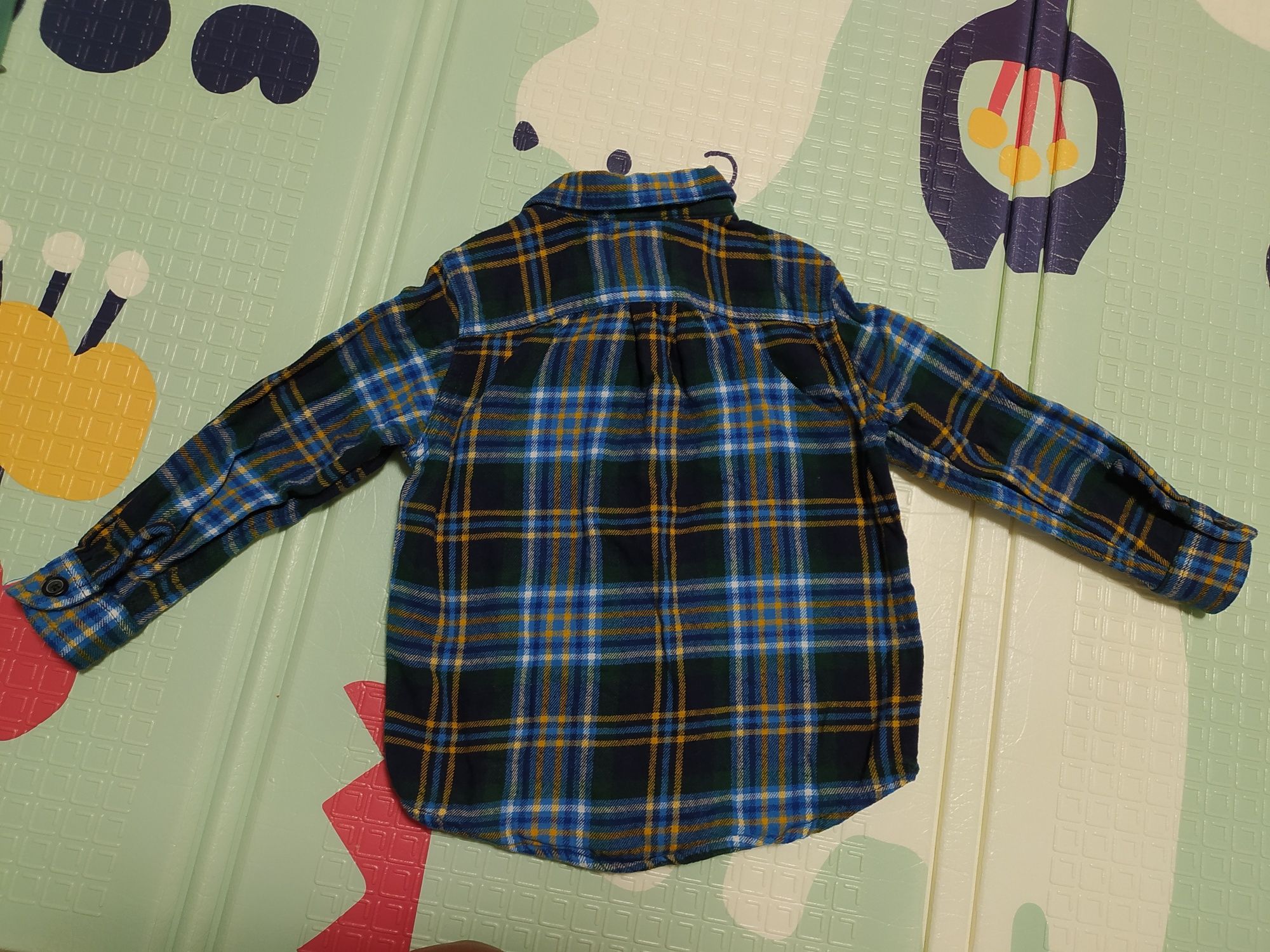 Фирменная хлопковая плотная рубашка на мальчика в клетку 2 2,5 88-93см