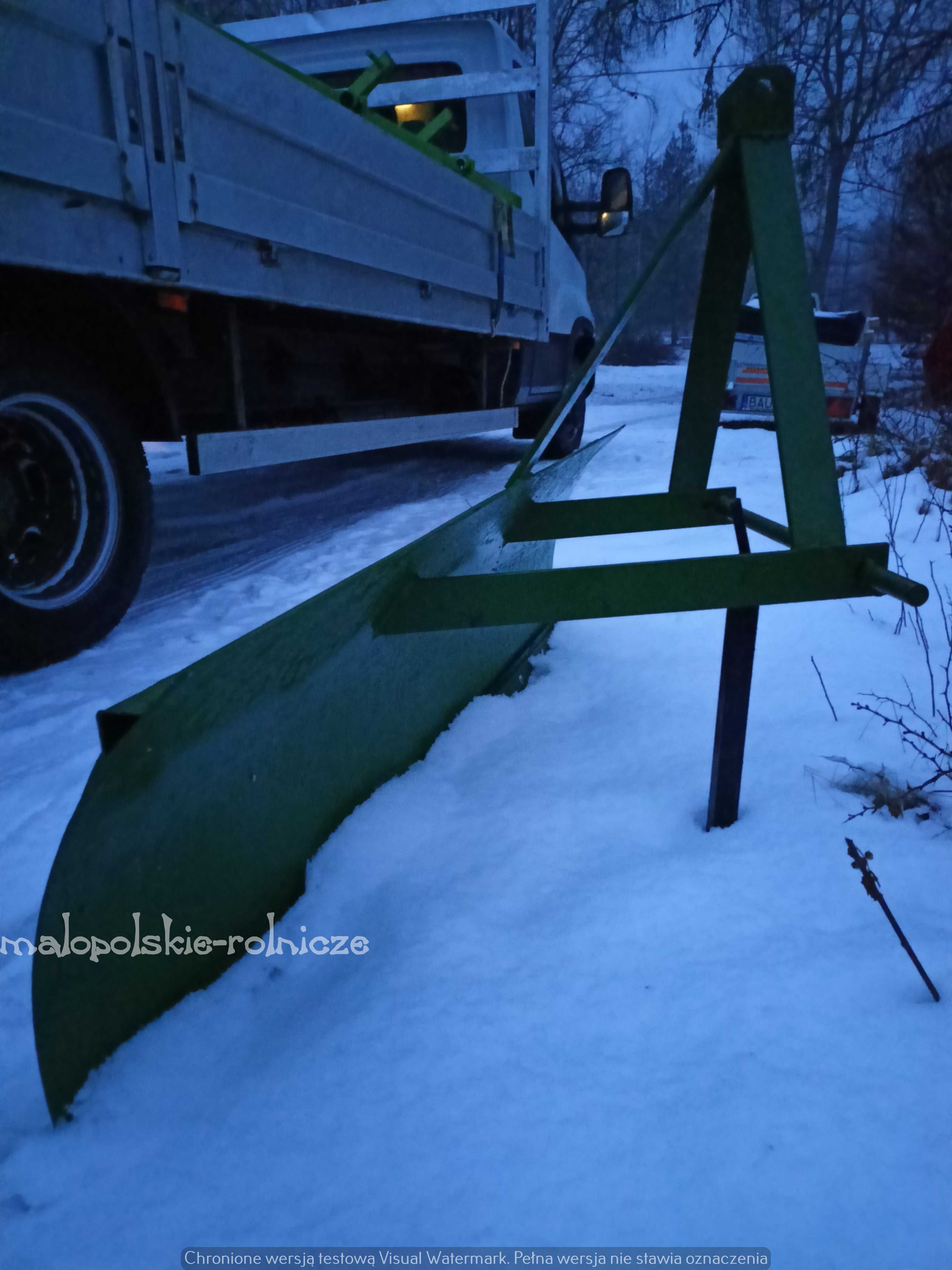 Pług do sniegu do spychania na tył ciągnika solidnie wykonany DOSTAWA