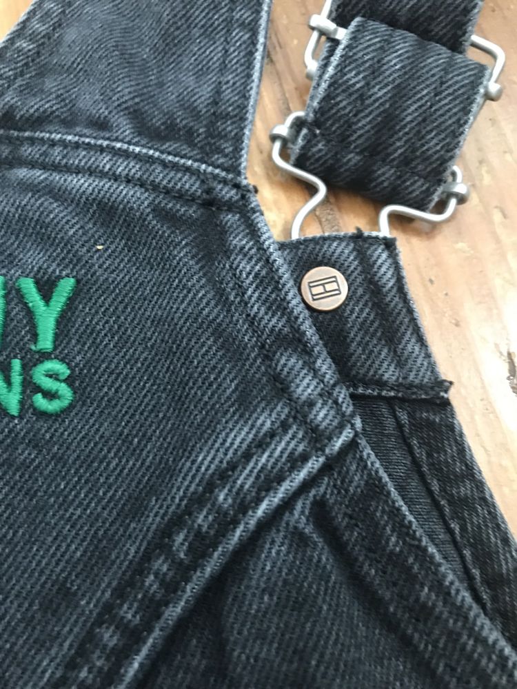 Sukienka jeans czarna,spudniczka,ogrodniczki,Tommy Jeans rozmiar XS