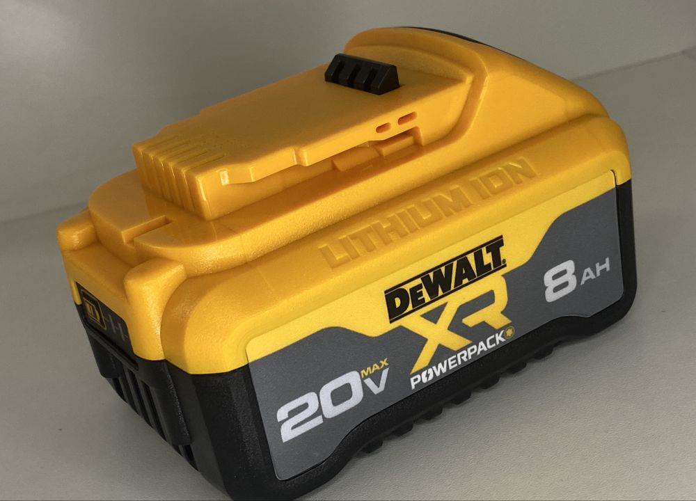 Акумулятор Dewalt PowerPack XR 18v/20v Tabless 8Ah (8000mah) 2025