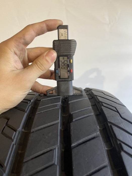 Opona pojedyncza 215/65/16 C Continental ContiVanContact 100 , 8,8 mm