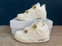 Jordan 4 Retro Metallic Gold R45