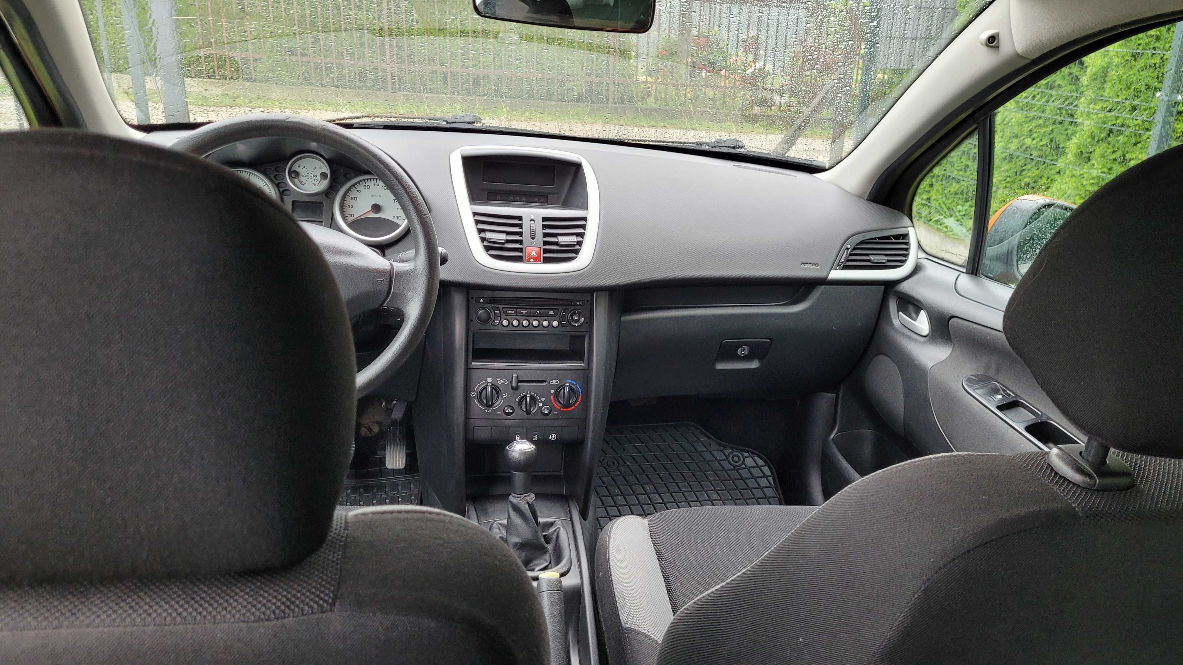 Peugeot 207, 2007rok. Klima