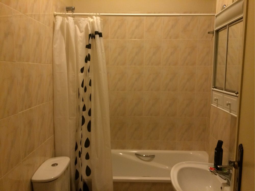 1 Quarto individual junto METRO Campo Grande