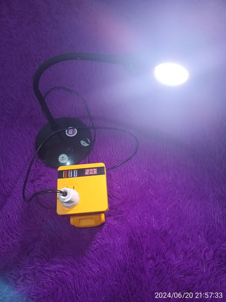 Інвертор DeWalt 2025