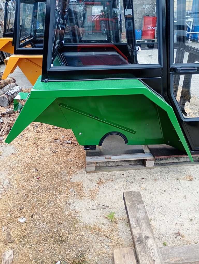 Błotnik - błotniki.  Kabina C360  C-360  C-330. Dostawa GRATIS !!