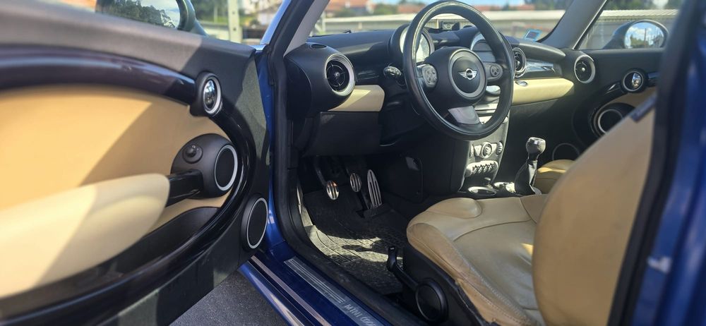 Mini Cooper 1.6D ( look cooper S)