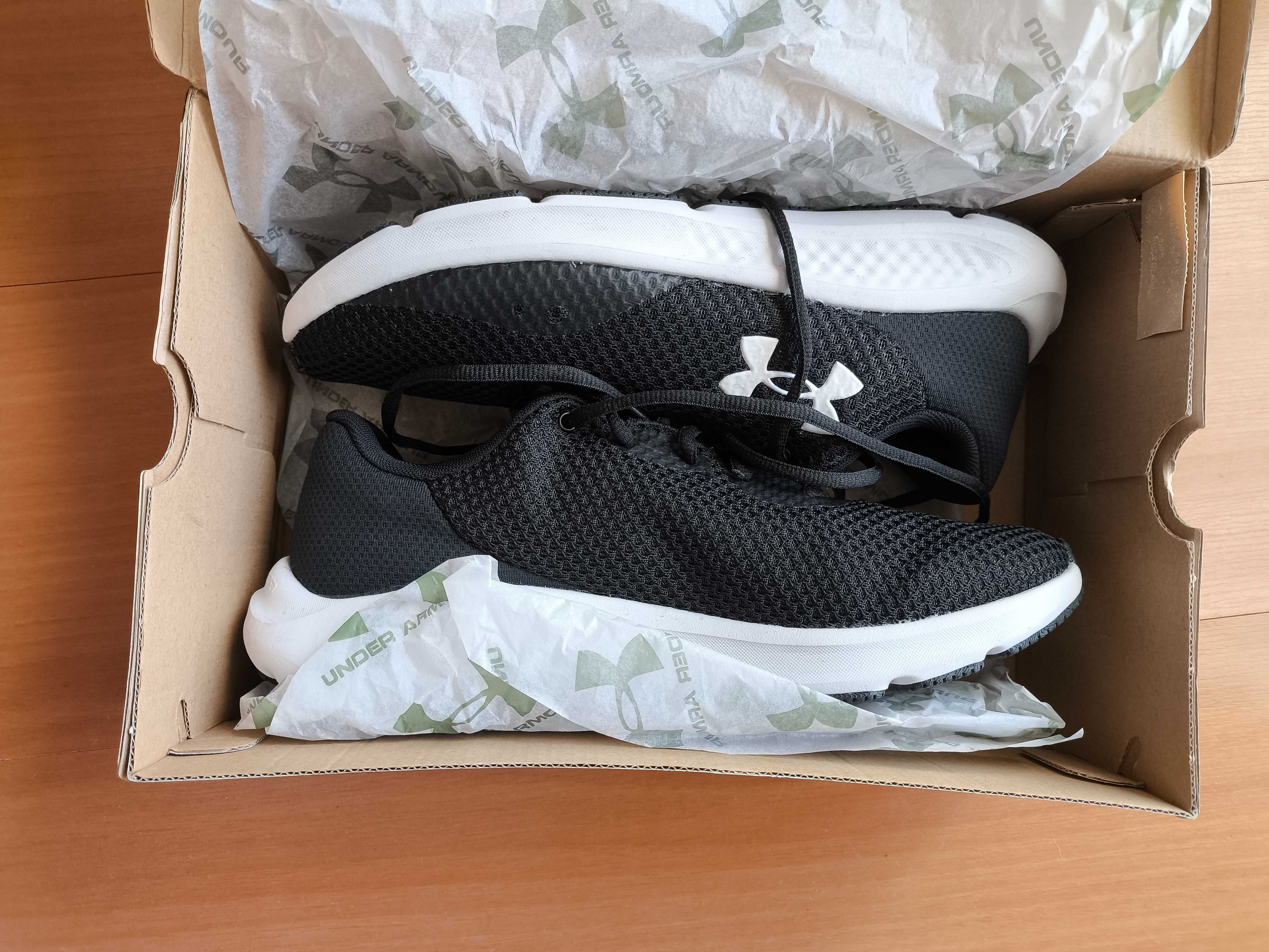 Sapatilhas Under Armour Charged Pursuit 3