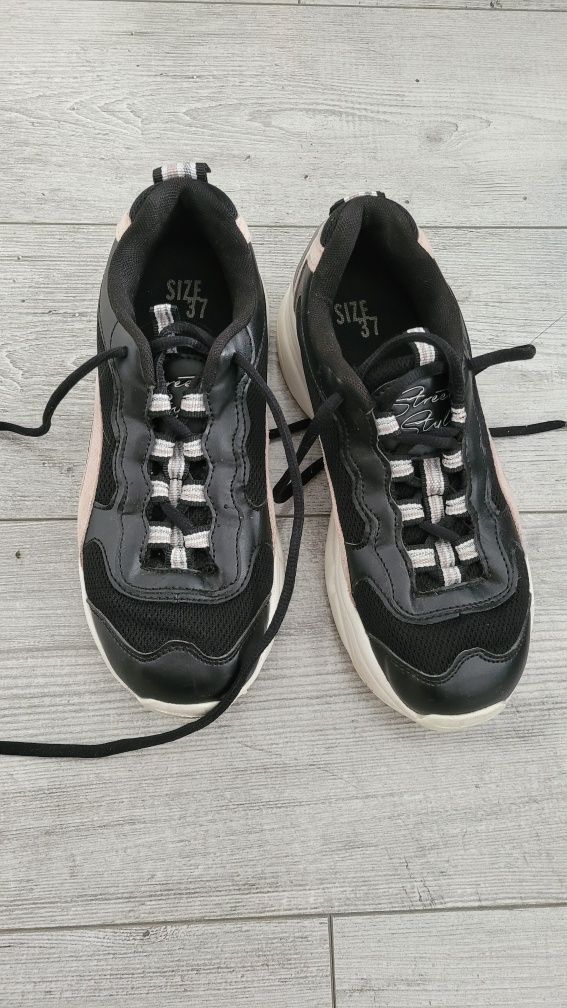 Buty sportowe damskie sneakersy R. 37