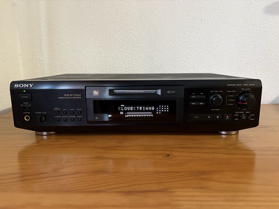 MiniDisc Sony MDS-JE700