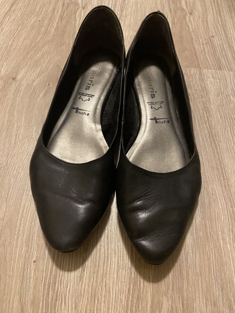 Czarne buty skórzane Tamaris 41 baleriny skóra naturalna