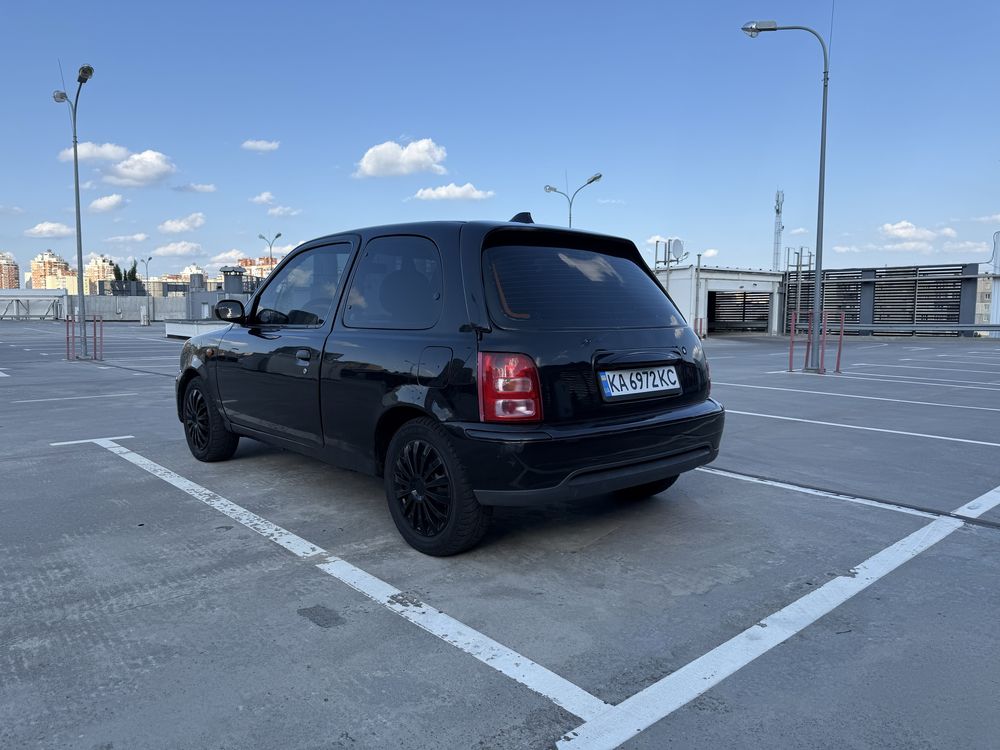 Nissan Micra K11 2001