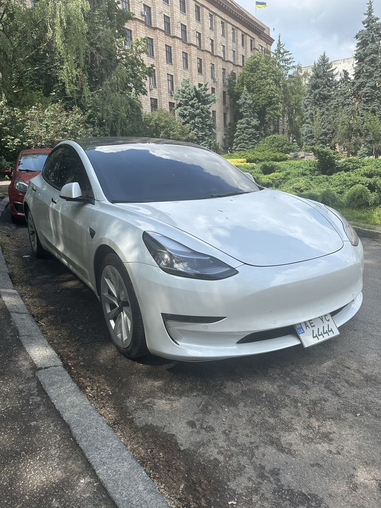 Аренда Авто Днепр (вся Украина) Tesla 3/X/Y Chevrolet Bolt Вся Украина