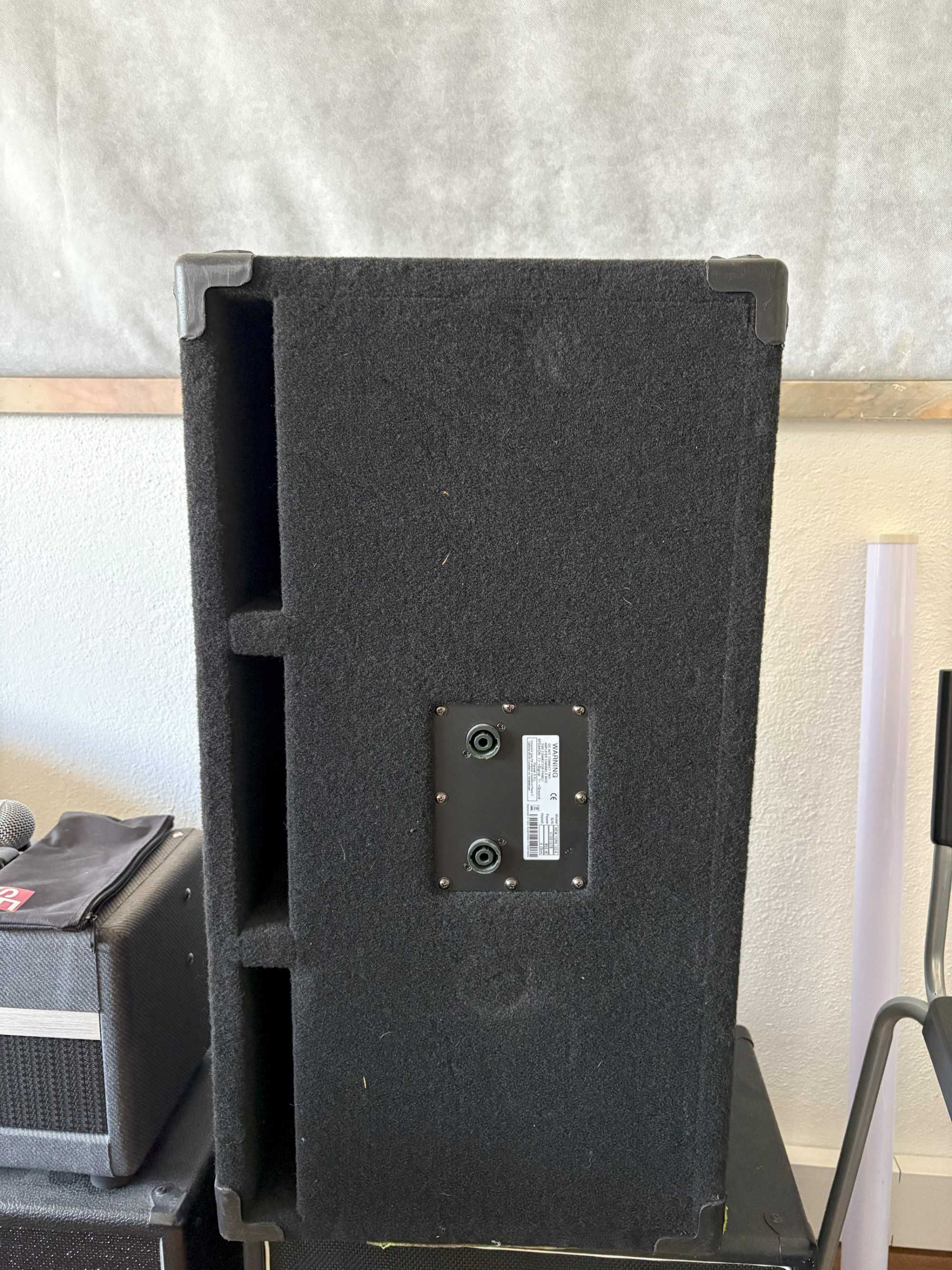 Coluna Mark Bass + Cabeça Eden WTX