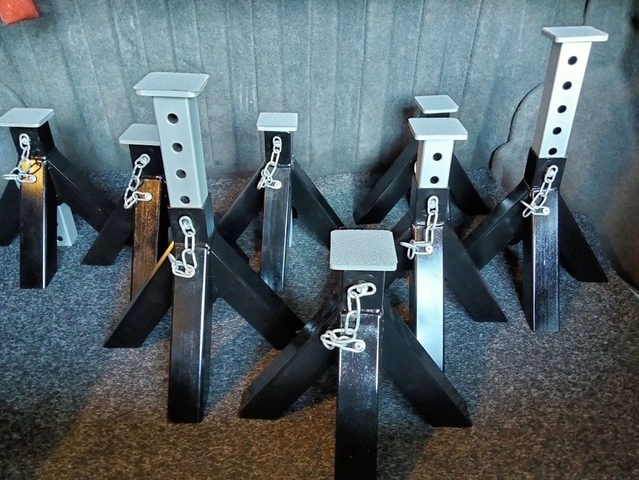 Підставка під авто