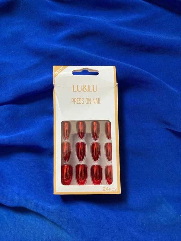 Czerwone metaliczne tipsy migdałki press on nails 24 szt