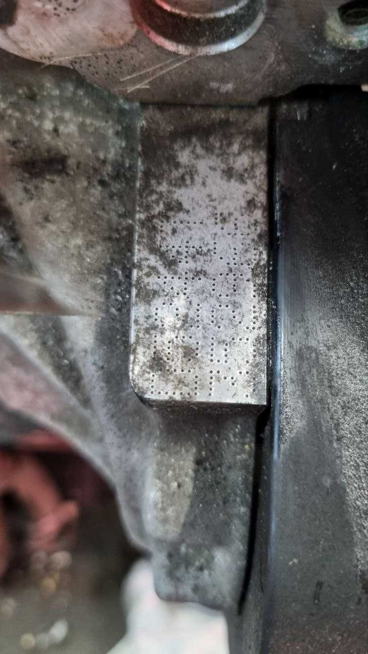 Двигун мотор двигатель VOLVO Вольво S70 V70 2 II 2.4 D5 05244T
