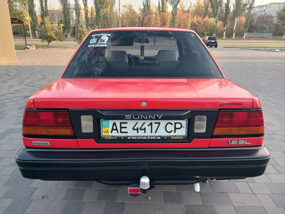 Продам Nissan Sunny 1,6 бензин