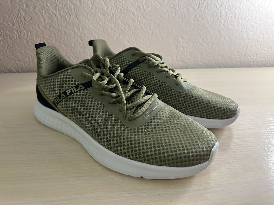 кроссовки мужские Fila