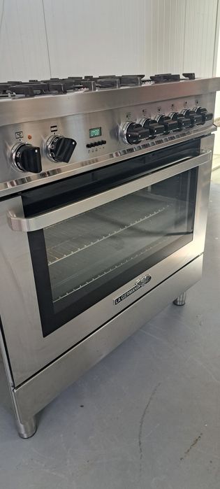 Професійна газова плита привезена з Європи