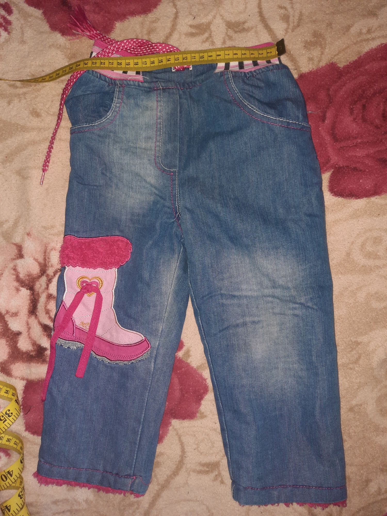 Тёплые джинсы на девочку 2-4 года