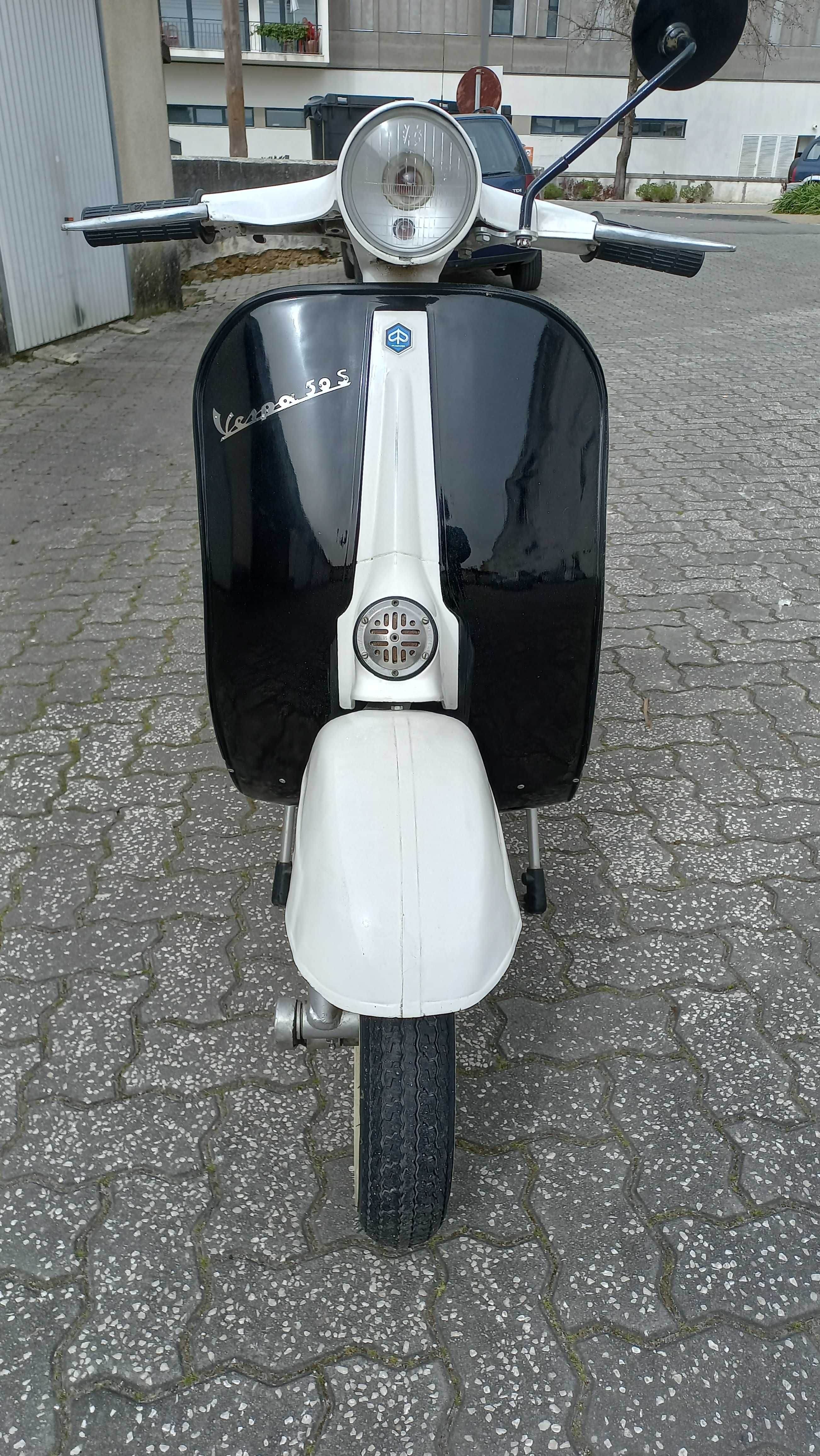VESPA 50 S - Clássico