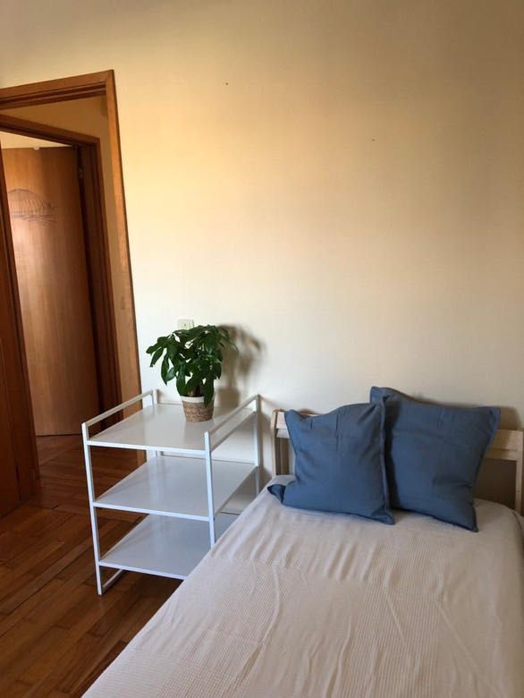 Quarto em apartamento t3