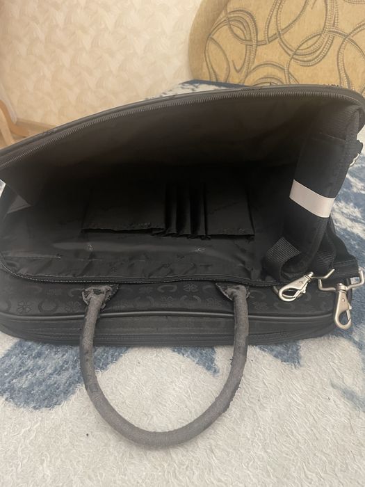 Продам сумку для ноутбука Miracase