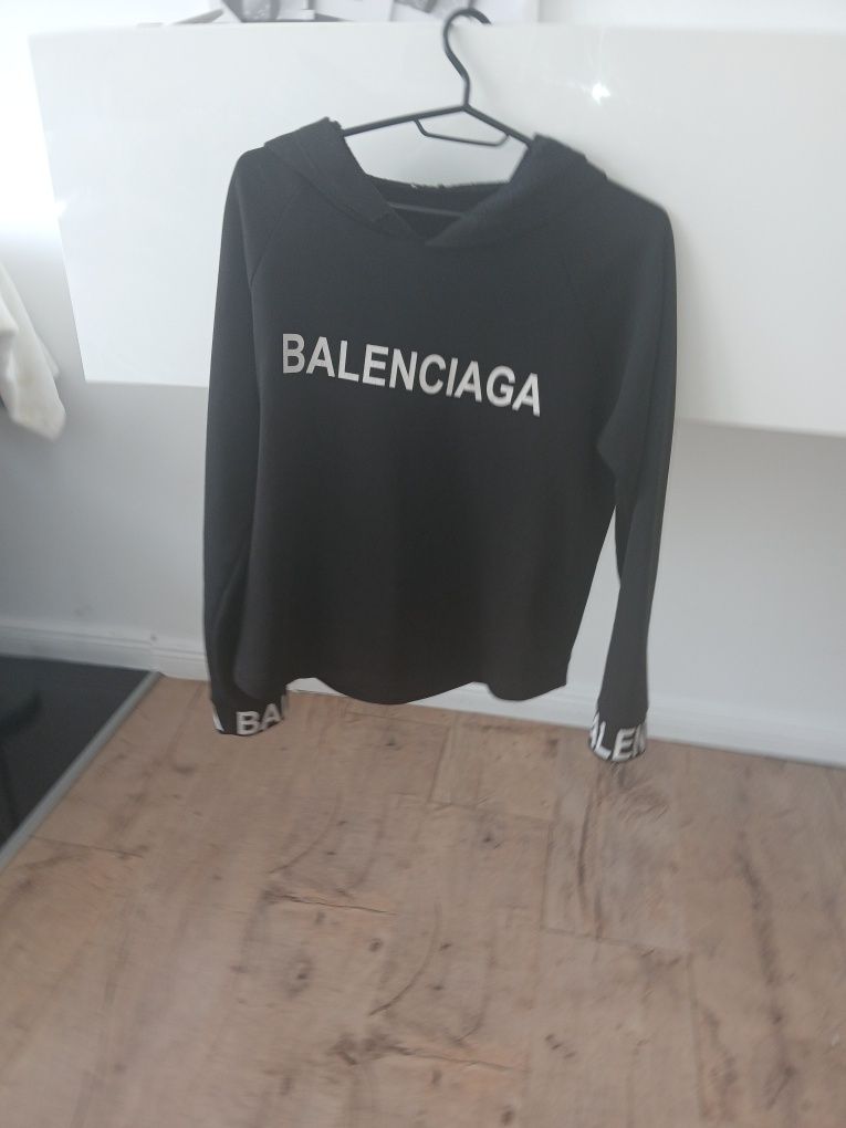 Czarna bluza Balenciaga S
