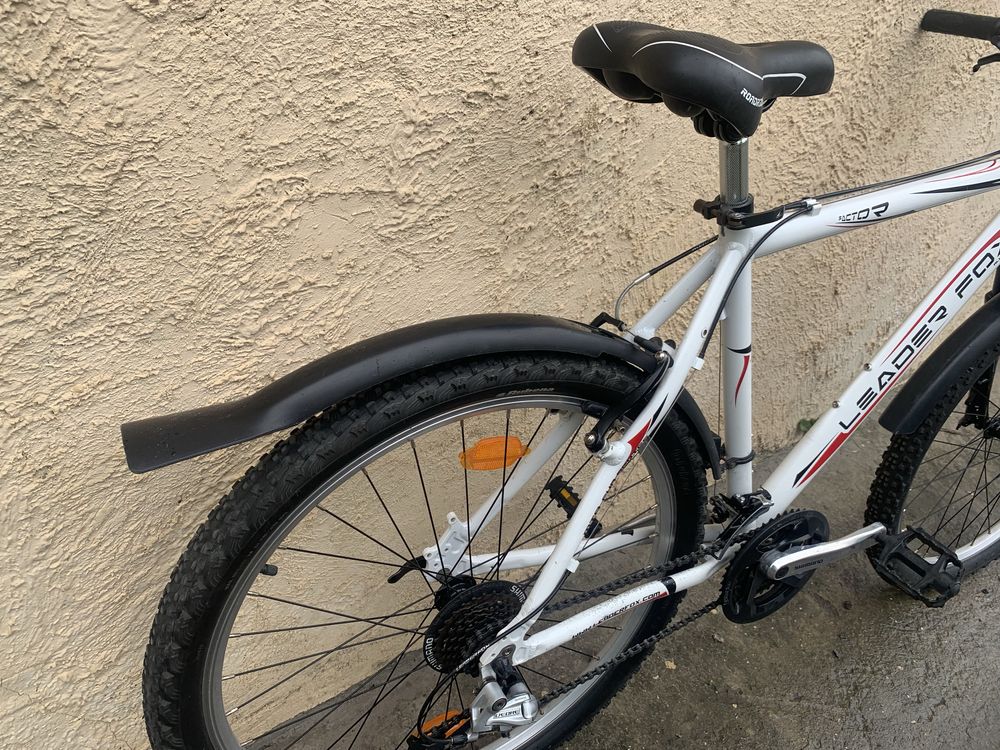 Продам алюмінієвий велосипед LEADER FOX колеса 26”