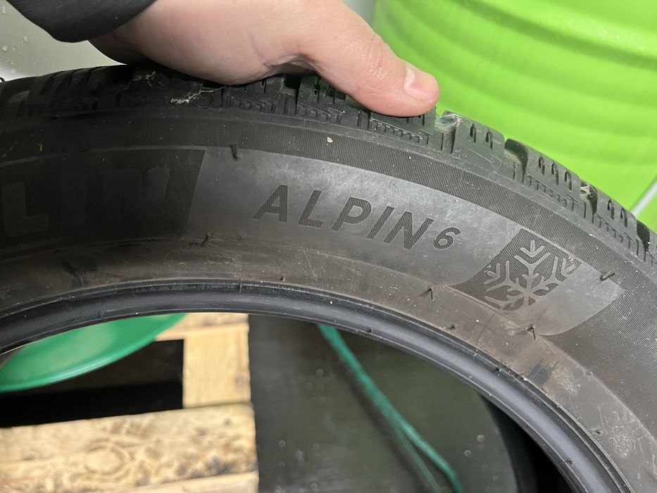 Opony zimowe Michelin 205/55 R17 Alpin 6