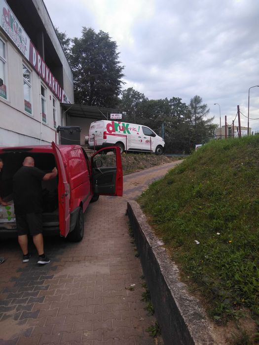 Lokal w piwnicy 51 m2 wynajmę - Teofilów przemysłowy