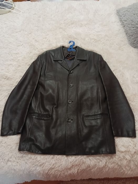 Пиджак кожа состояние отличное.