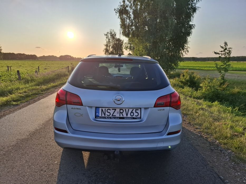 Opel Astra J 1.7 CDTI sports tourer